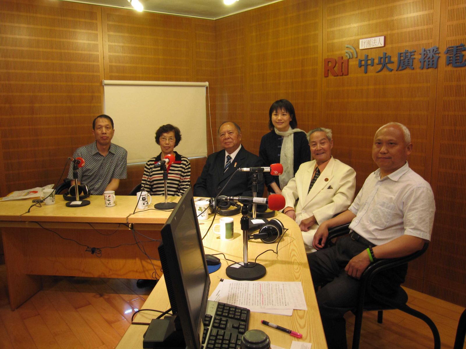 兩岸辛亥後裔上中央廣播談先人辛亥往事 主持人尹涵